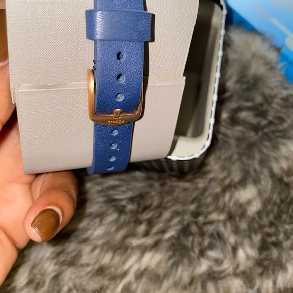 Fossil Watch - Picture 4 of 7